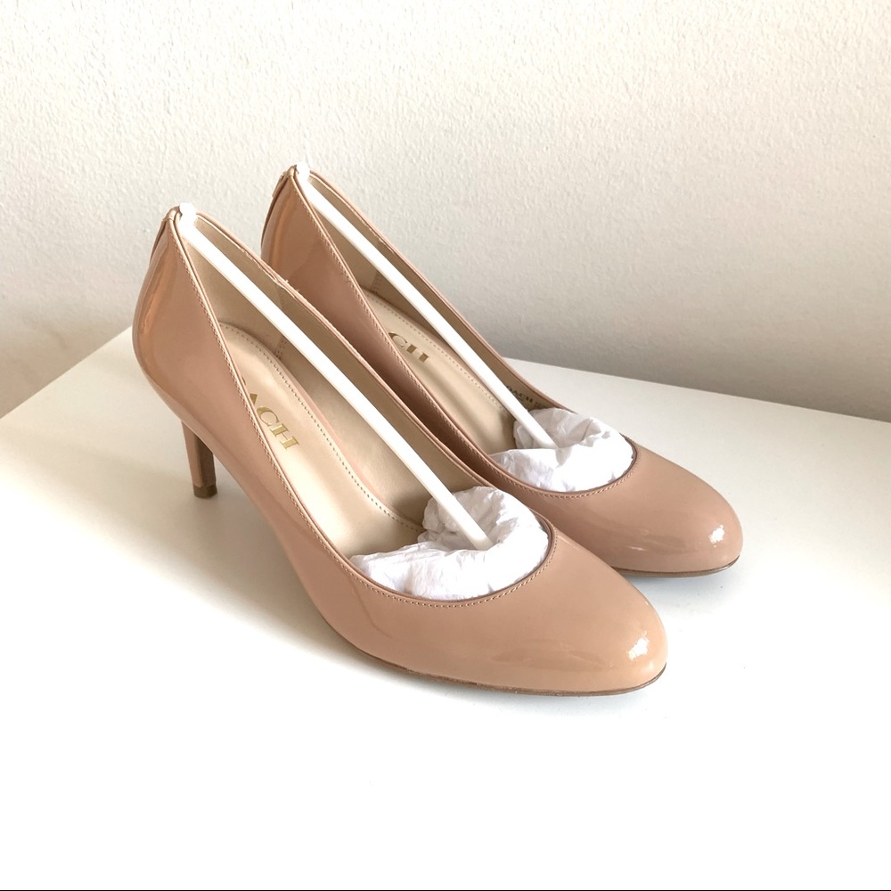 COACH pumps Size 6.5